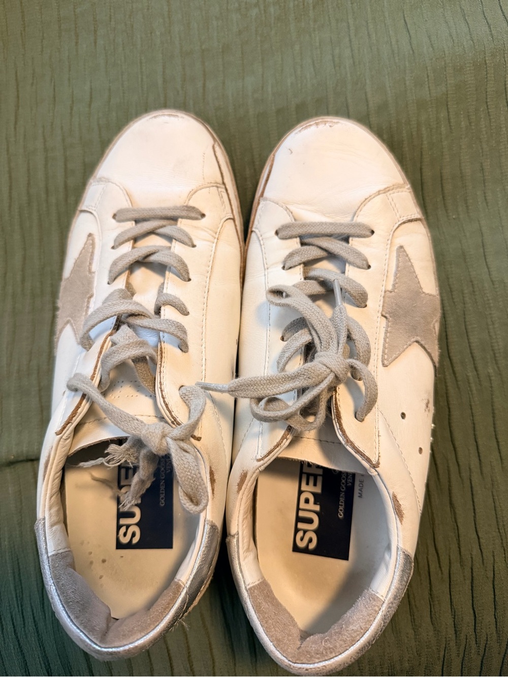 Golden Goose Sneakers - Picture 2 of 5